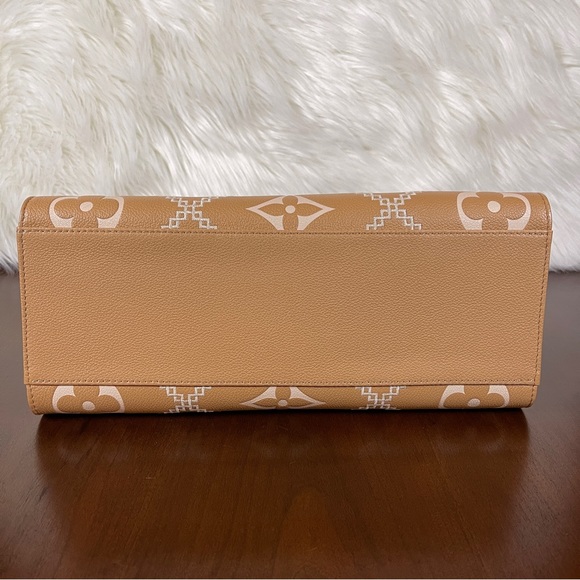 Louis Vuitton Arizona Stitched On The Go MM - Picture 4 of 15